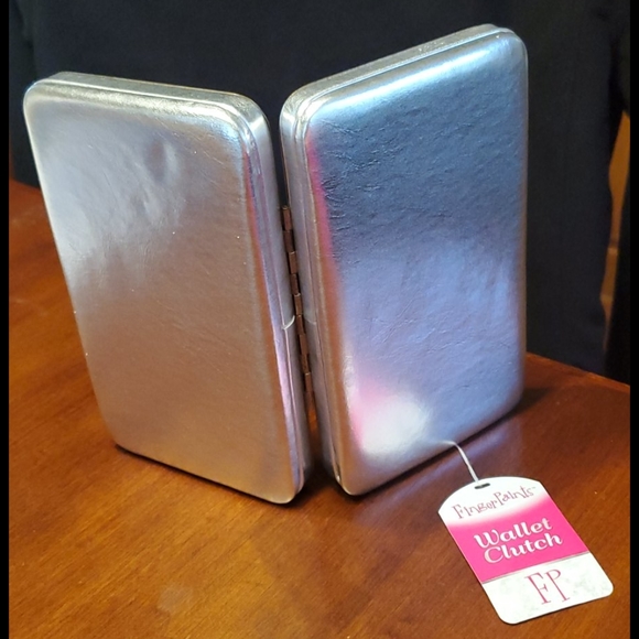 Silver wallet clutch - Picture 3 of 3